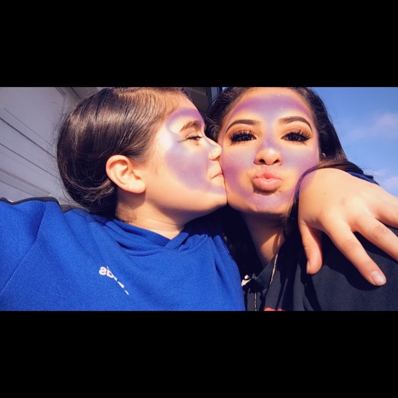 Meet your Posher, Kenia - Picture 1 of 1